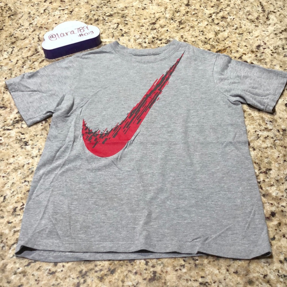 Boys Nike Tee